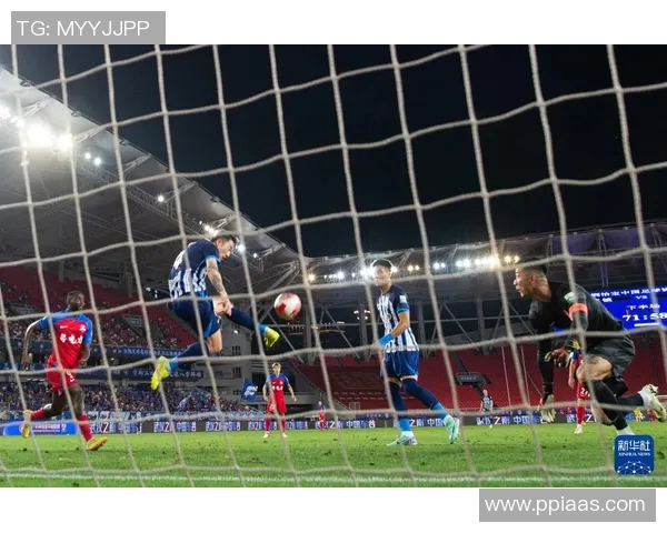 武汉三镇足球俱乐部球星领衔新赛季阵容全面解析与展望